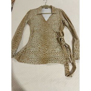 J.McLaughlin leopard print wrap blouse long sleeve size Large